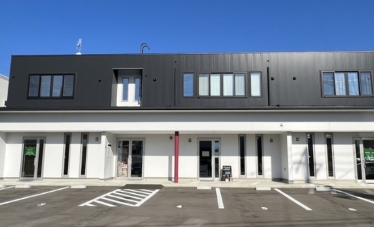 スプランドゥール 八戸店